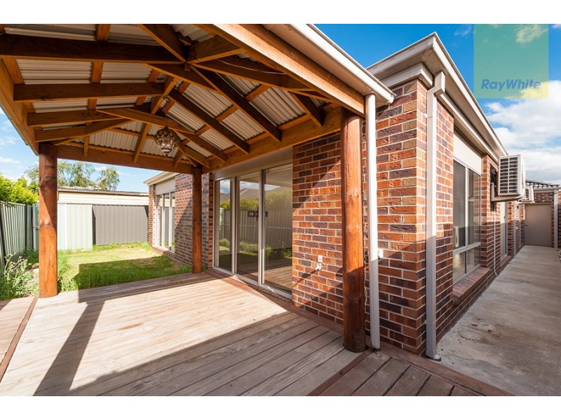 40 Spirited Way, Craigieburn VIC 3064