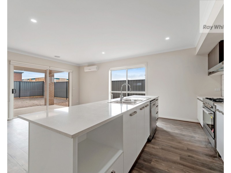 3 Fitzpatrick Circuit, Kalkallo VIC 3064