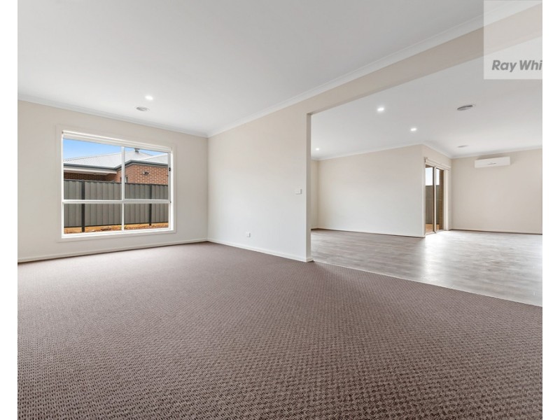 3 Fitzpatrick Circuit, Kalkallo VIC 3064