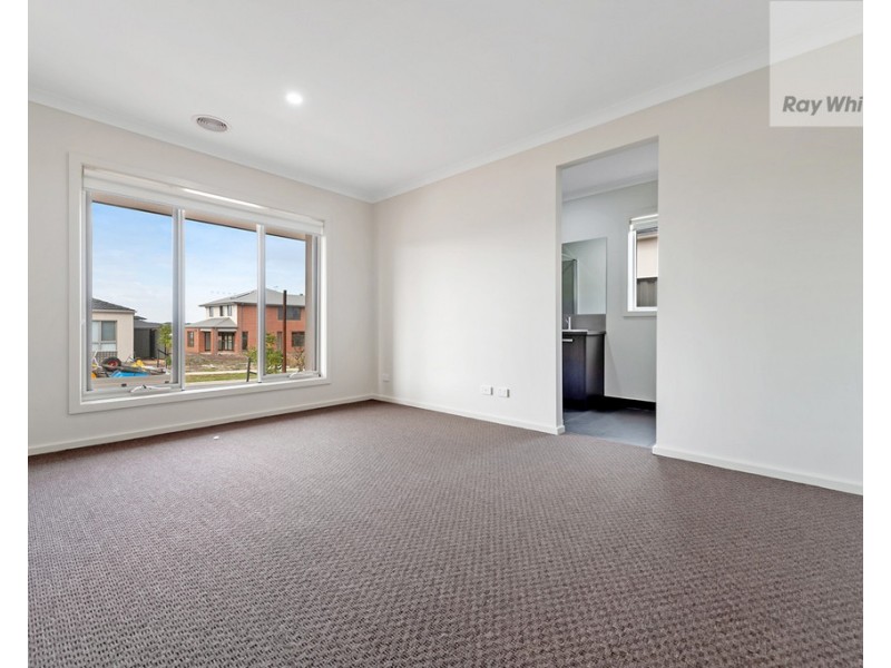 3 Fitzpatrick Circuit, Kalkallo VIC 3064