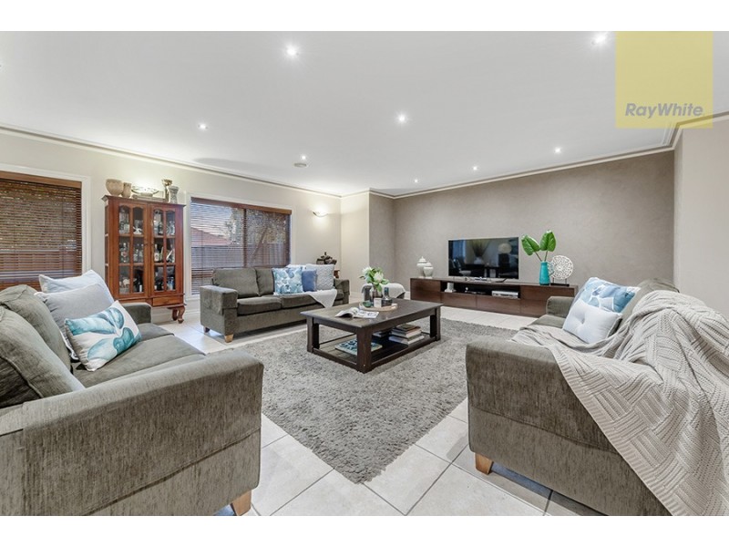 12 Grange Rise, Craigieburn VIC 3064