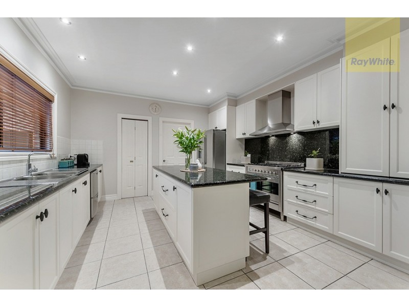 12 Grange Rise, Craigieburn VIC 3064