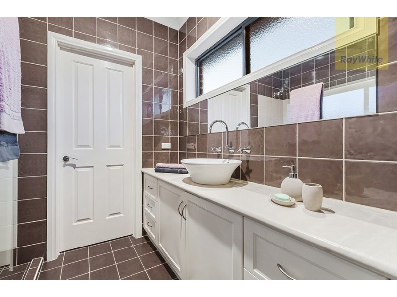 12 Grange Rise, Craigieburn VIC 3064