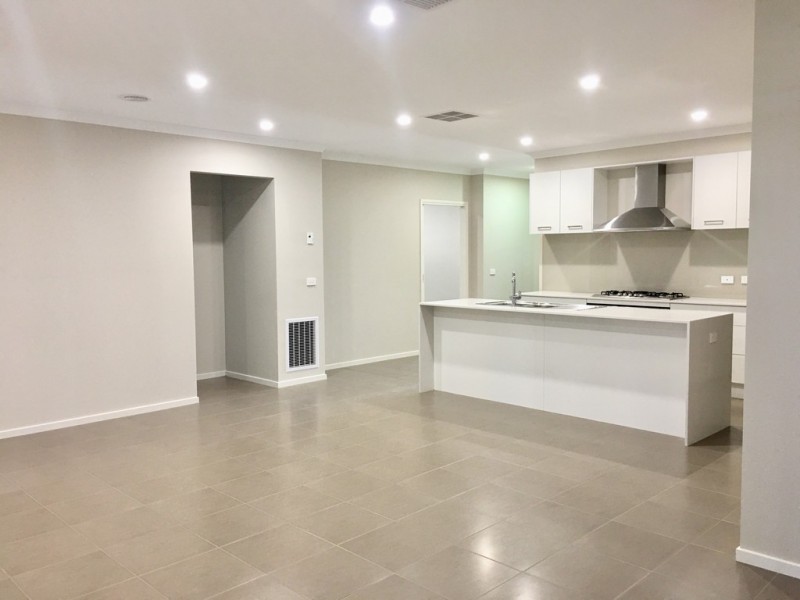 6 Ashworth Road, Craigieburn VIC 3064