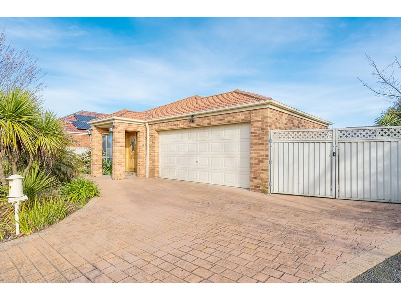 19 Mosman Way, Craigieburn VIC 3064