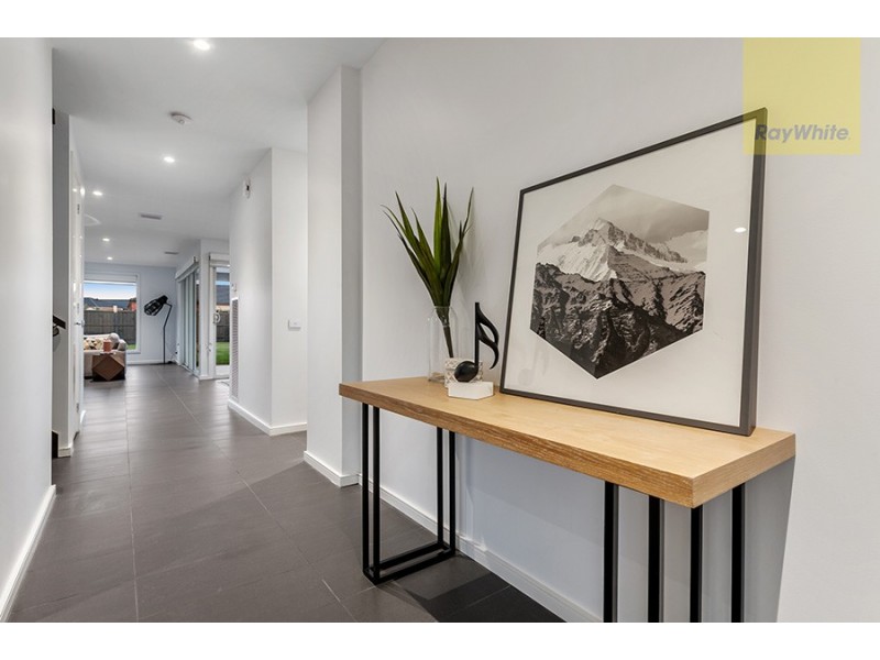 28 Halycon Bend, Beveridge VIC 3753