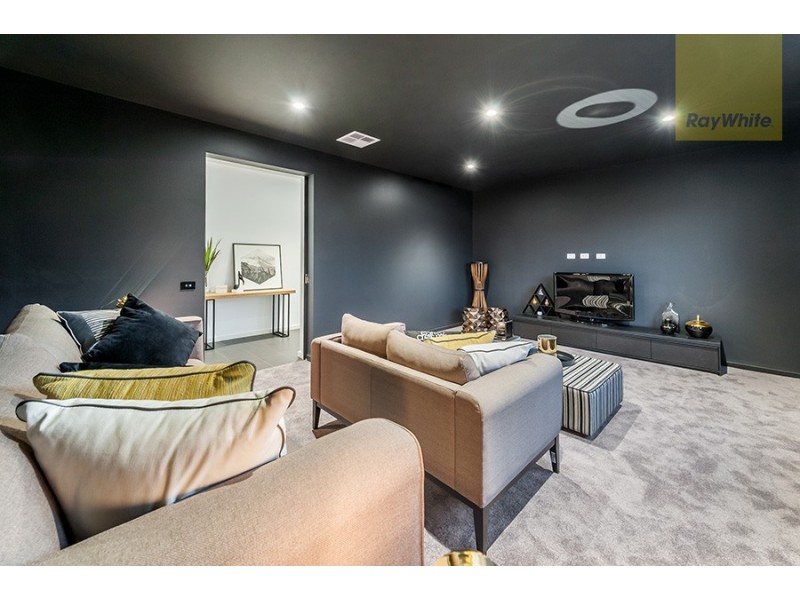 28 Halycon Bend, Beveridge VIC 3753