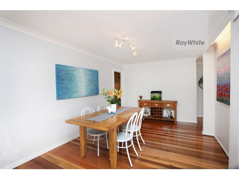 2 Keyes Place, Gladstone Park VIC 3043