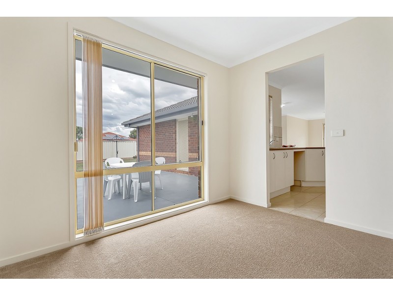 7 Waterdale Rise, Craigieburn VIC 3064