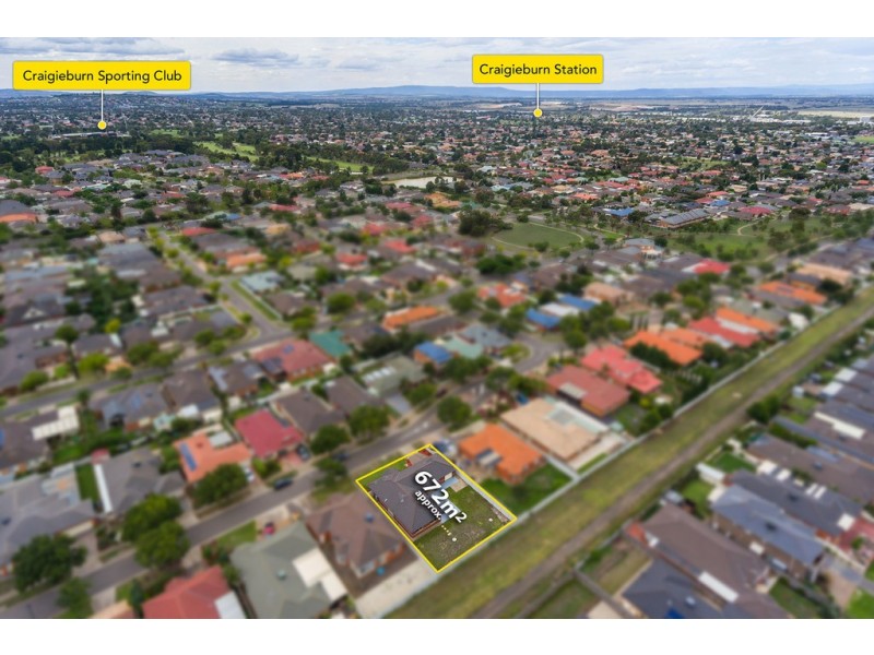 7 Waterdale Rise, Craigieburn VIC 3064