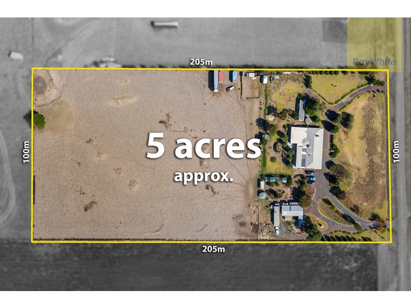 4 Whiteside Street, Beveridge VIC 3753