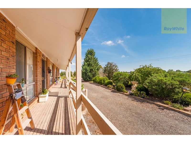 4 Whiteside Street, Beveridge VIC 3753