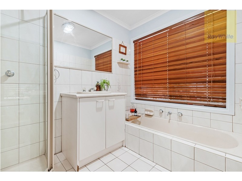 4 Whiteside Street, Beveridge VIC 3753