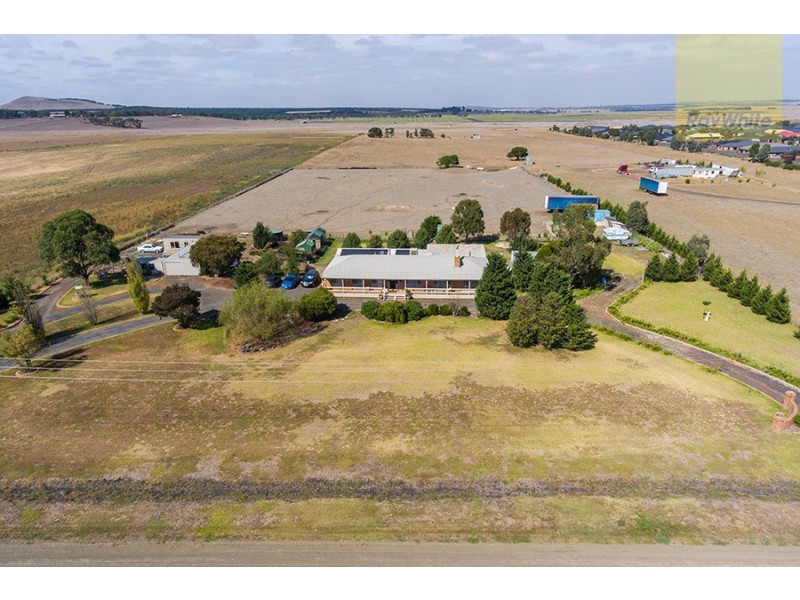 4 Whiteside Street, Beveridge VIC 3753