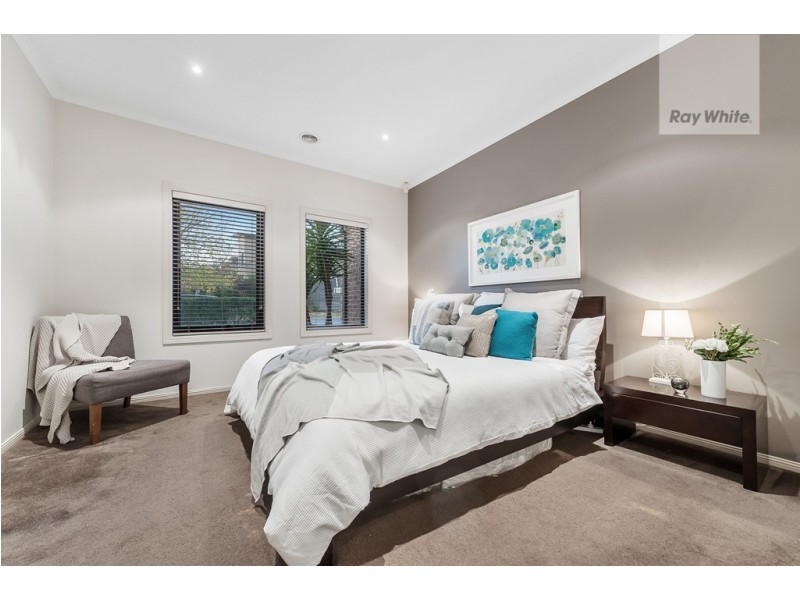 5 Osprey Place, Craigieburn VIC 3064