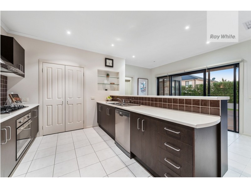 5 Osprey Place, Craigieburn VIC 3064
