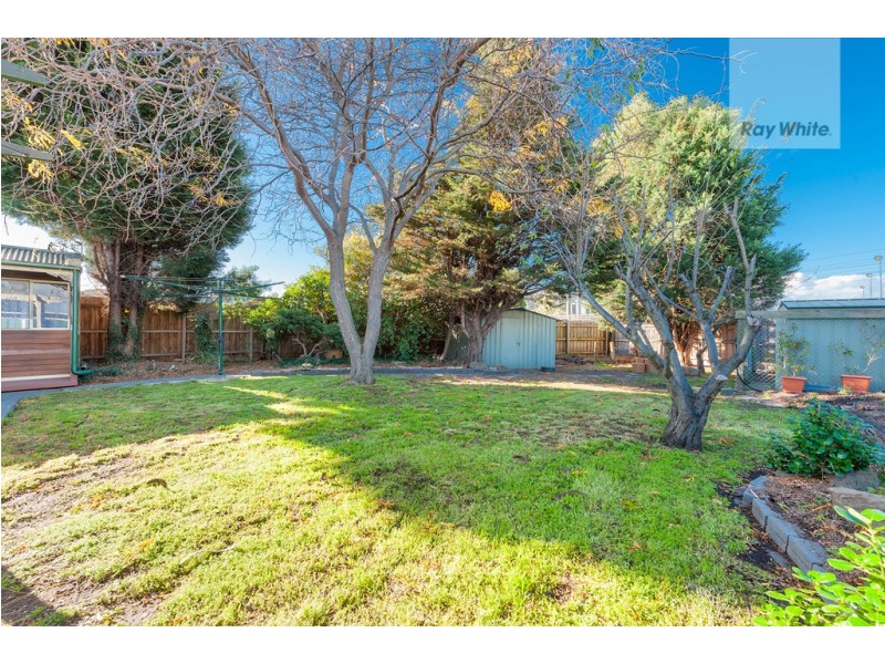 3 Parton Place, Craigieburn VIC 3064