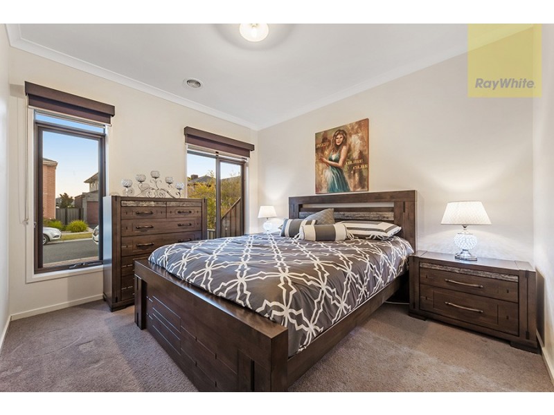 13 Bottlebrush Road, Craigieburn VIC 3064