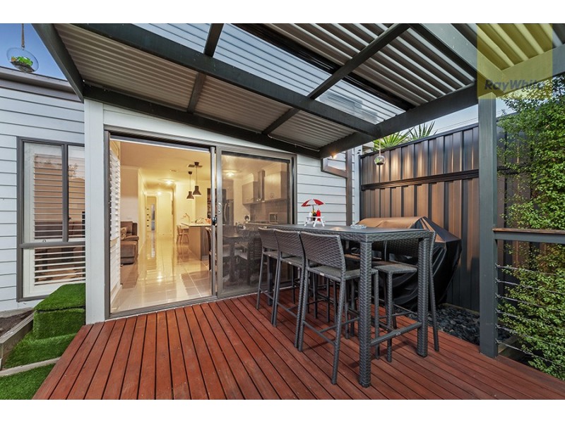 13 Bottlebrush Road, Craigieburn VIC 3064