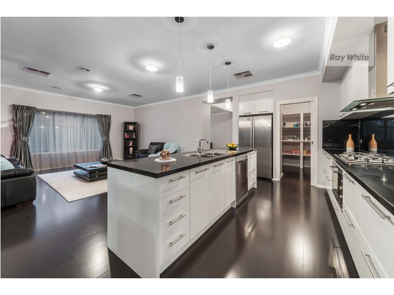 29 Conservation Drive, Craigieburn VIC 3064