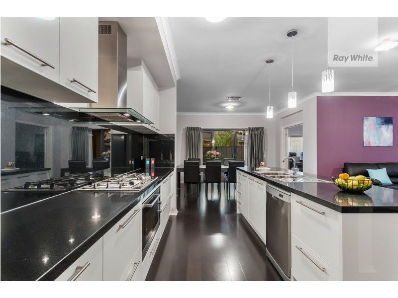 29 Conservation Drive, Craigieburn VIC 3064