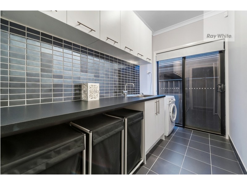 29 Conservation Drive, Craigieburn VIC 3064