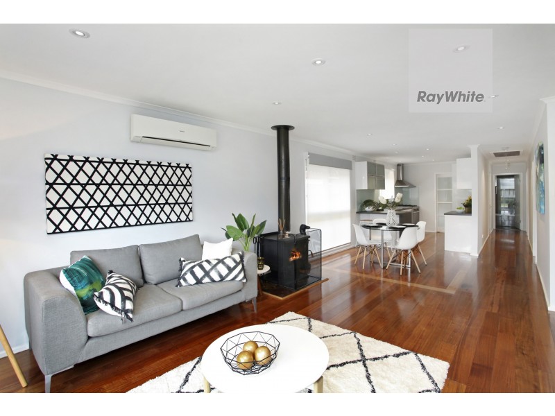 6 Chesney Court, Gladstone Park VIC 3043