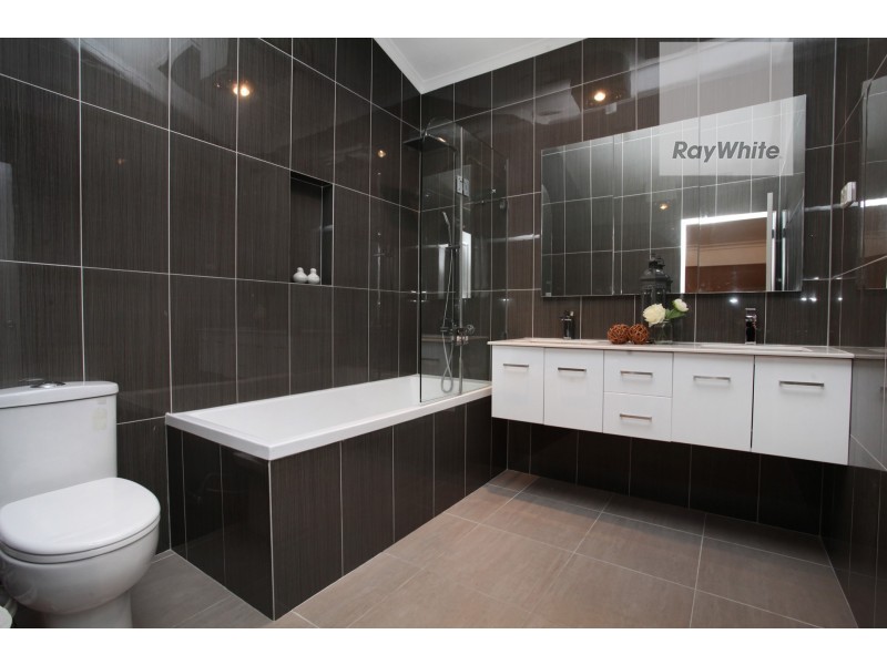 6 Thornleigh Place, Westmeadows VIC 3049