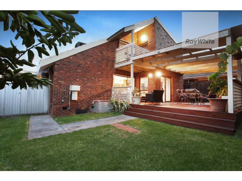 6 Thornleigh Place, Westmeadows VIC 3049