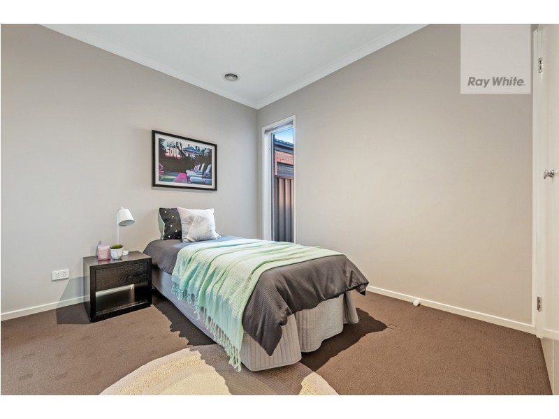 91 Charteris Drive, Craigieburn VIC 3064
