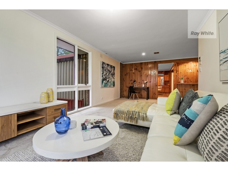 2 Enfield Place, Craigieburn VIC 3064