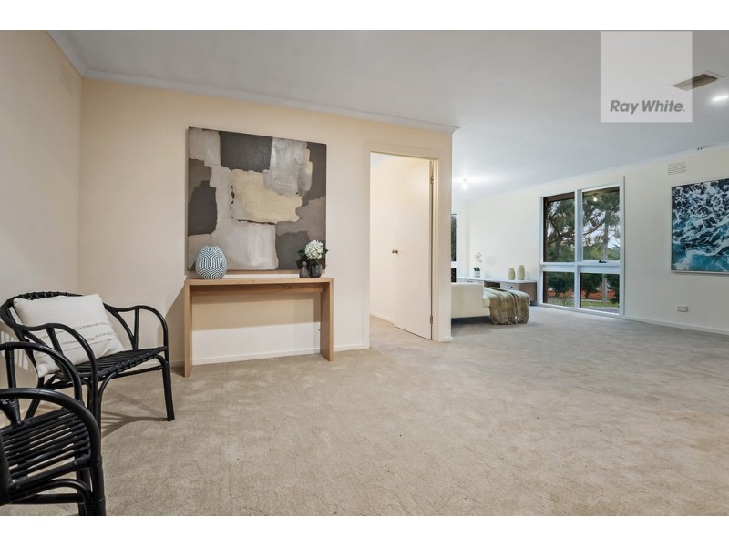 2 Enfield Place, Craigieburn VIC 3064