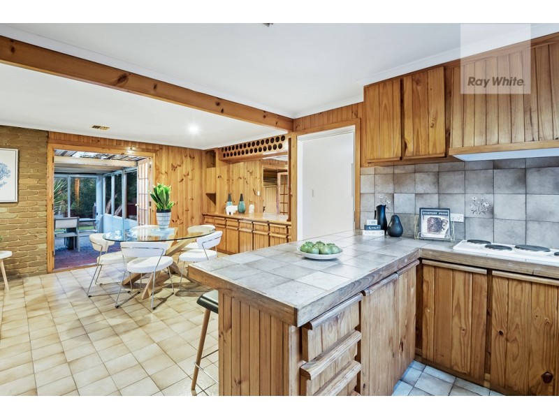 2 Enfield Place, Craigieburn VIC 3064