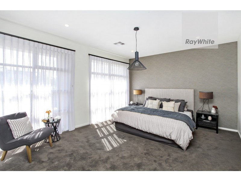 24 Destination Drive, Greenvale VIC 3059