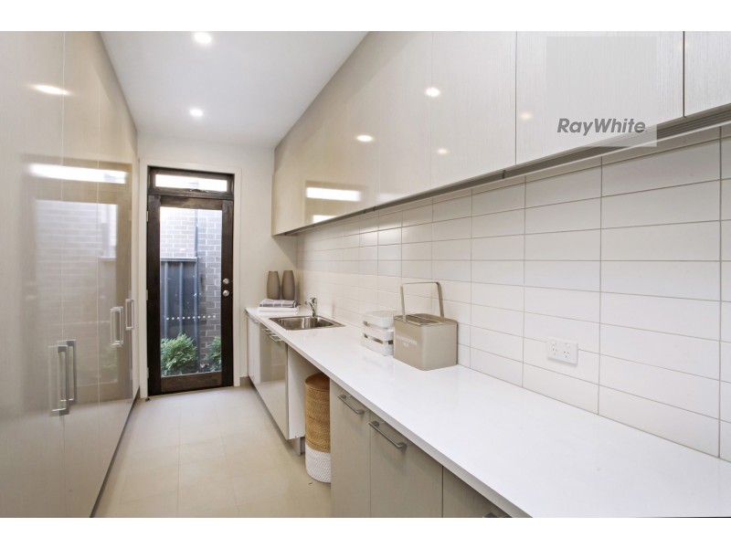 24 Destination Drive, Greenvale VIC 3059