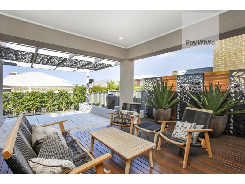 24 Destination Drive, Greenvale VIC 3059