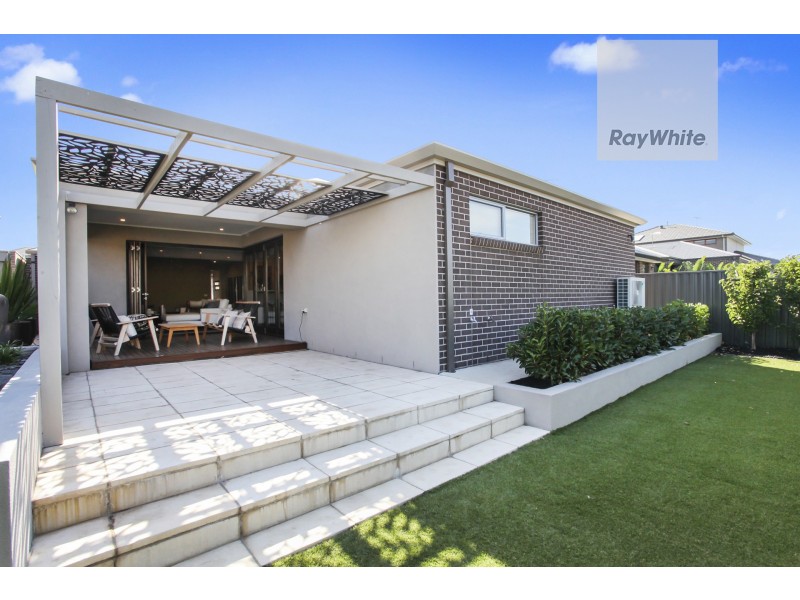 24 Destination Drive, Greenvale VIC 3059