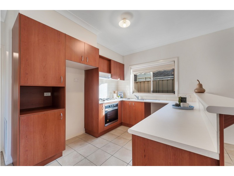 22 Westerfolds Loop, Craigieburn VIC 3064