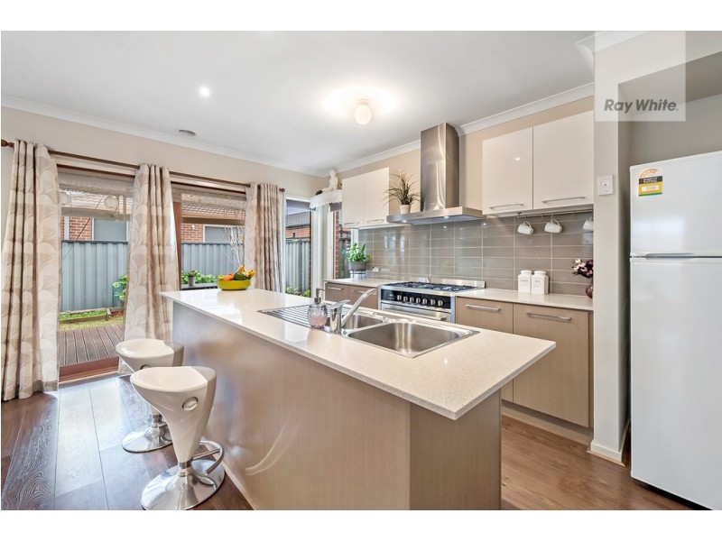 35 Gateshead Street, Craigieburn VIC 3064