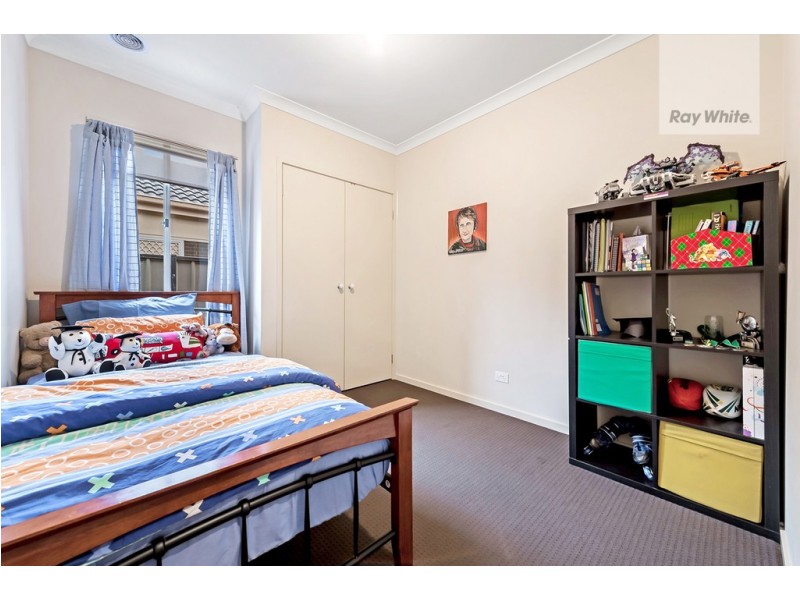 35 Gateshead Street, Craigieburn VIC 3064