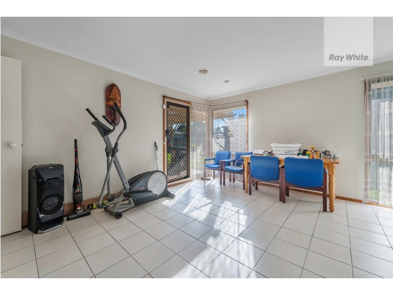27 Banbury Crescent, Craigieburn VIC 3064