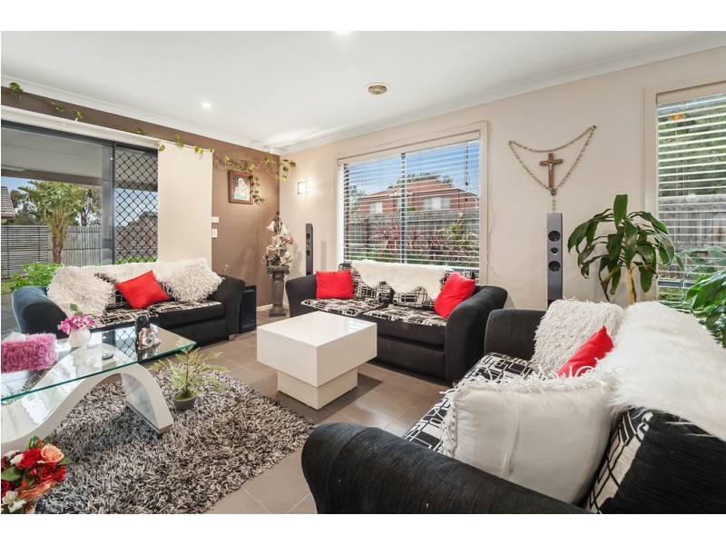 7 Taunton Place, Craigieburn VIC 3064