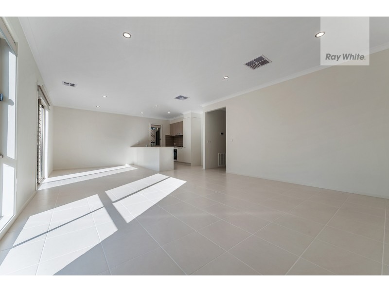 36 Matrix Circuit, Craigieburn VIC 3064