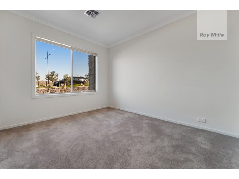 36 Matrix Circuit, Craigieburn VIC 3064