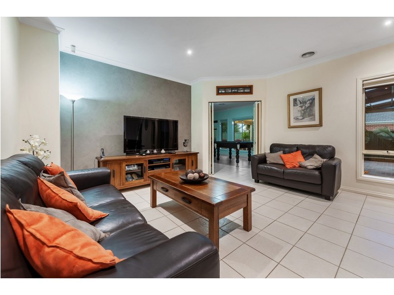 23 Kings Glen, Craigieburn VIC 3064