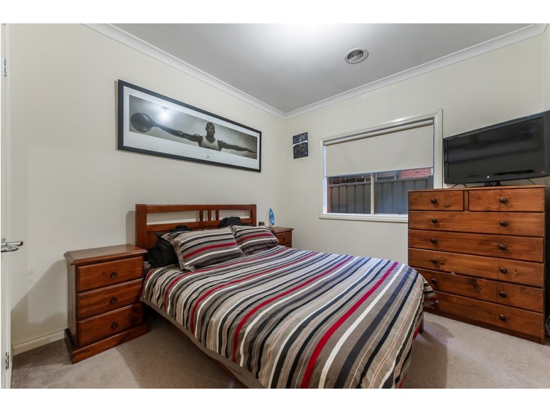 23 Kings Glen, Craigieburn VIC 3064
