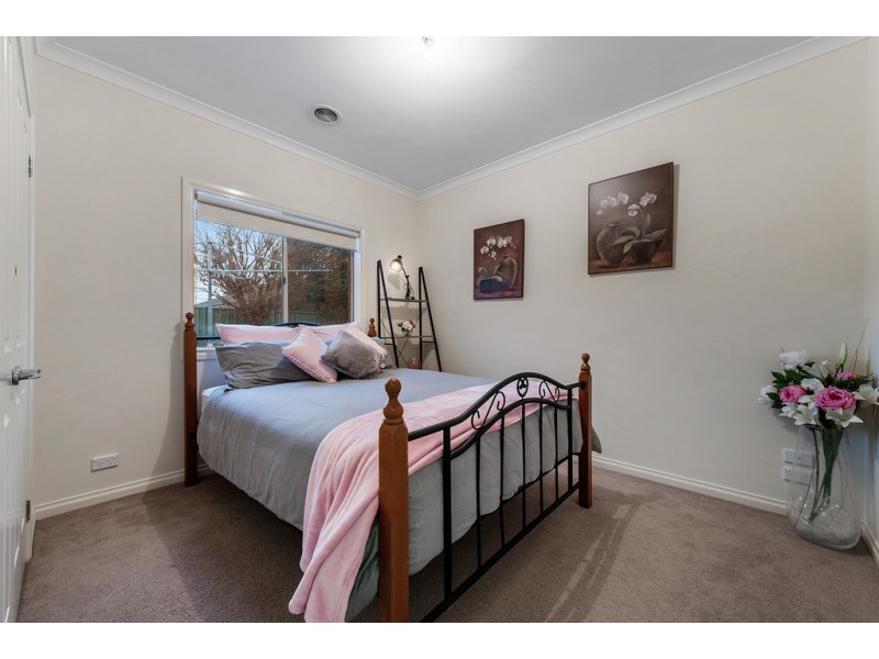 23 Kings Glen, Craigieburn VIC 3064