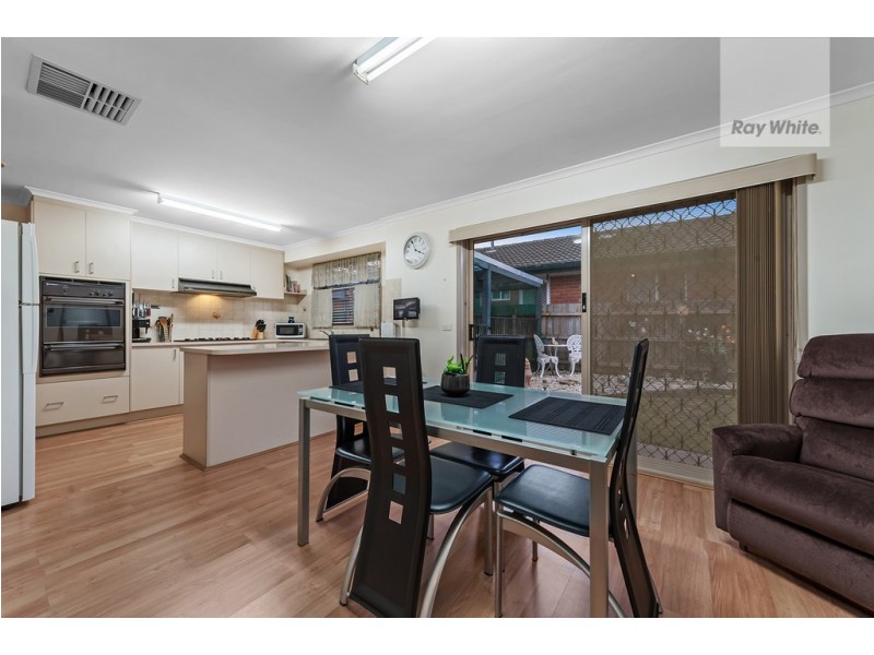 2 Yatton Place, Craigieburn VIC 3064