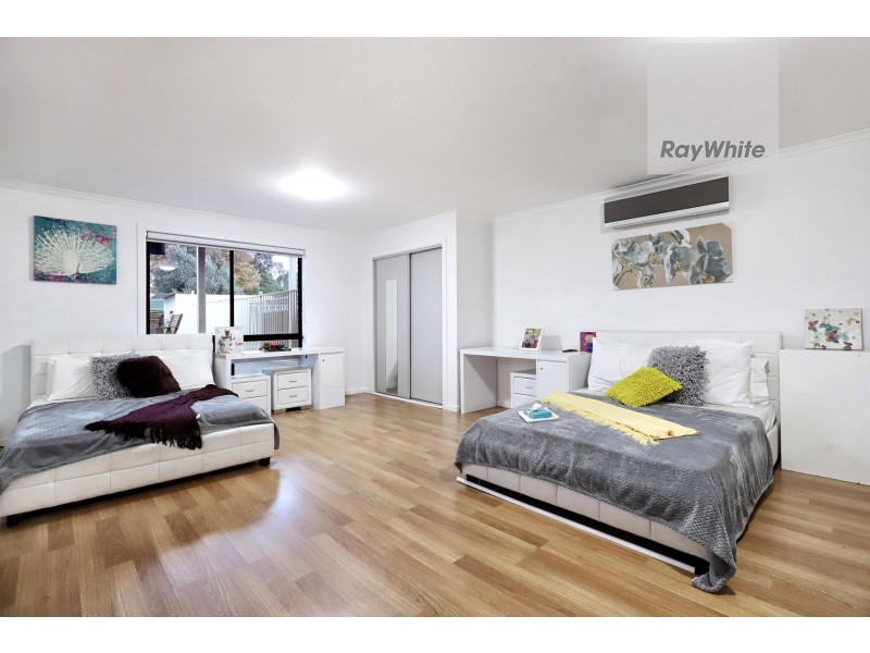 15 Lancaster Court, Greenvale VIC 3059