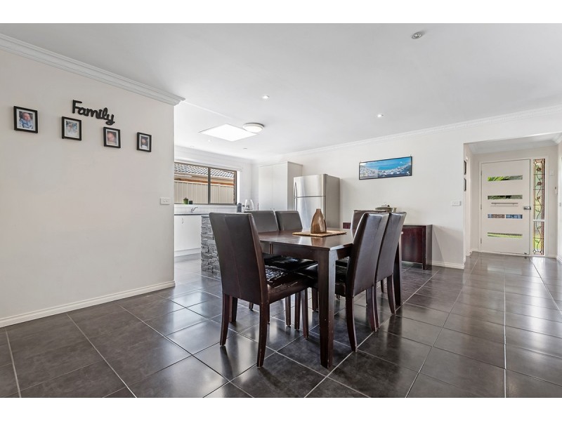 19 Cimberwood Drive, Craigieburn VIC 3064
